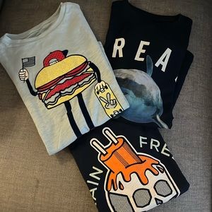 Bundle of 3 Boys Gap Short Sleeve Shirts size 8-10